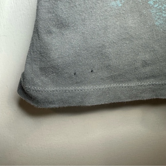 Charlotte Russe Y2K Grunge Graphic Baby Tee. Size: Small. Gray. - Picture 3 of 6